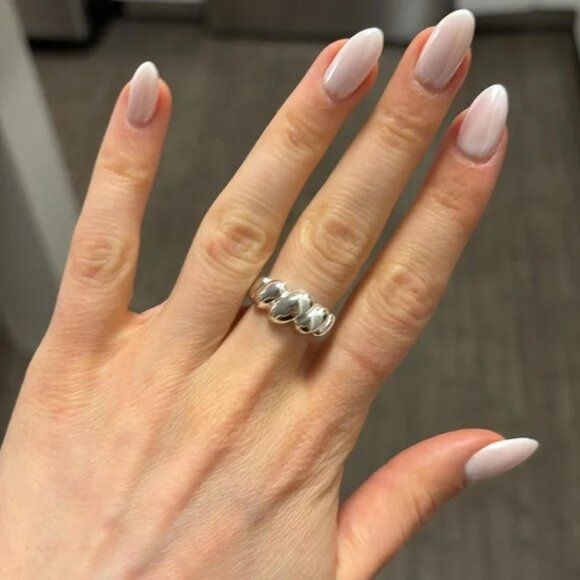 The Isabella Stainless steel silver ring adjustable dainty ridges - Picture 4 of 4